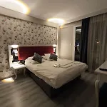 Akman كوشاداسيه