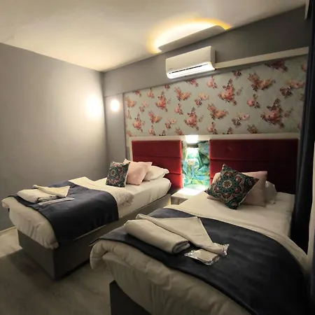 Hotel Akman 2*